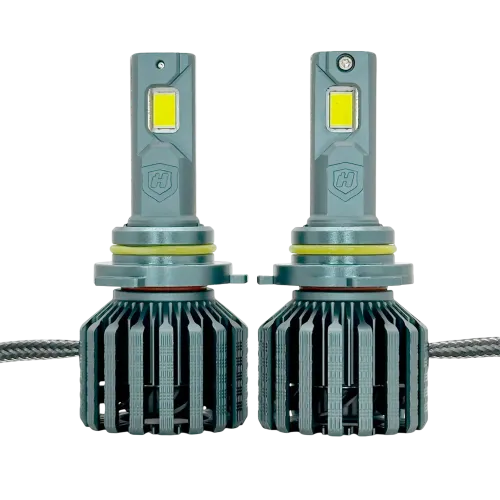 Bombillos Luces Led 9006 300W 6500K 62.000LM Escudería Hammer Automotriz Miami 2.0 GH300